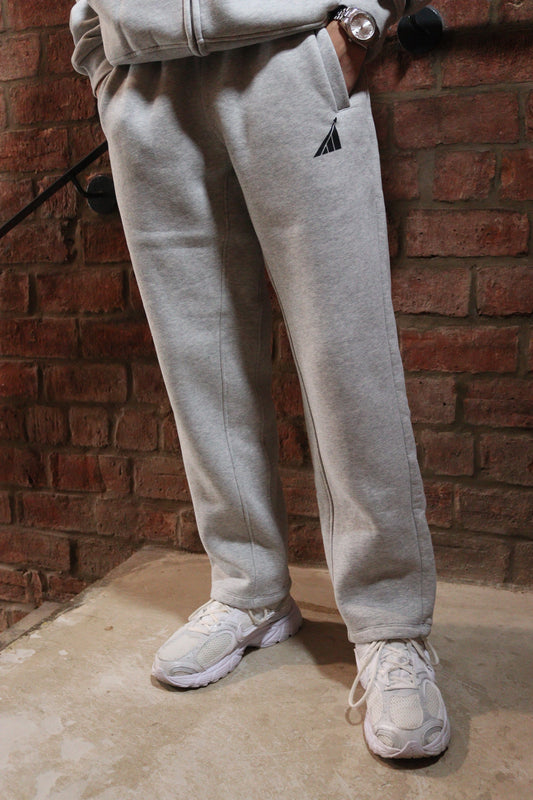 Men’s Oversized Uncuffed Joggers